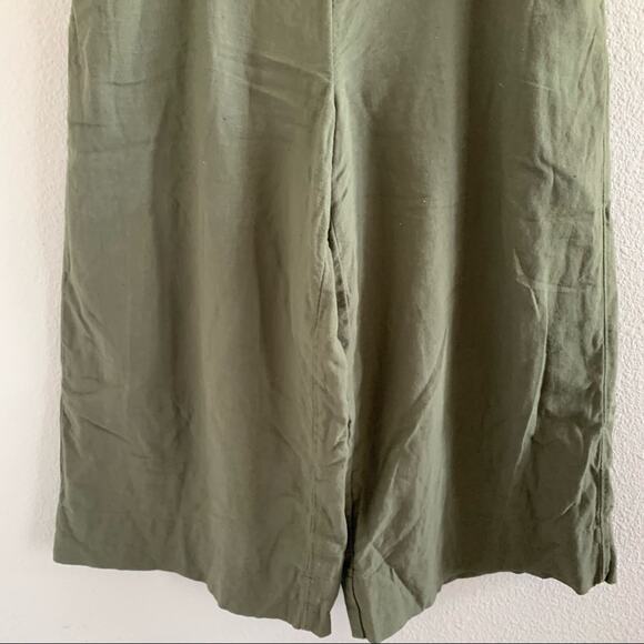 American Eagle Wide Leg Army Green Crop Pants Medium - Picture 6 of 11